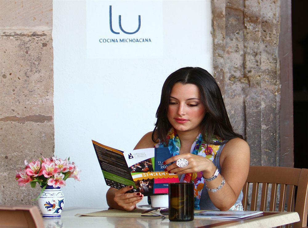 Hotel Casino Morelia Bagian luar foto